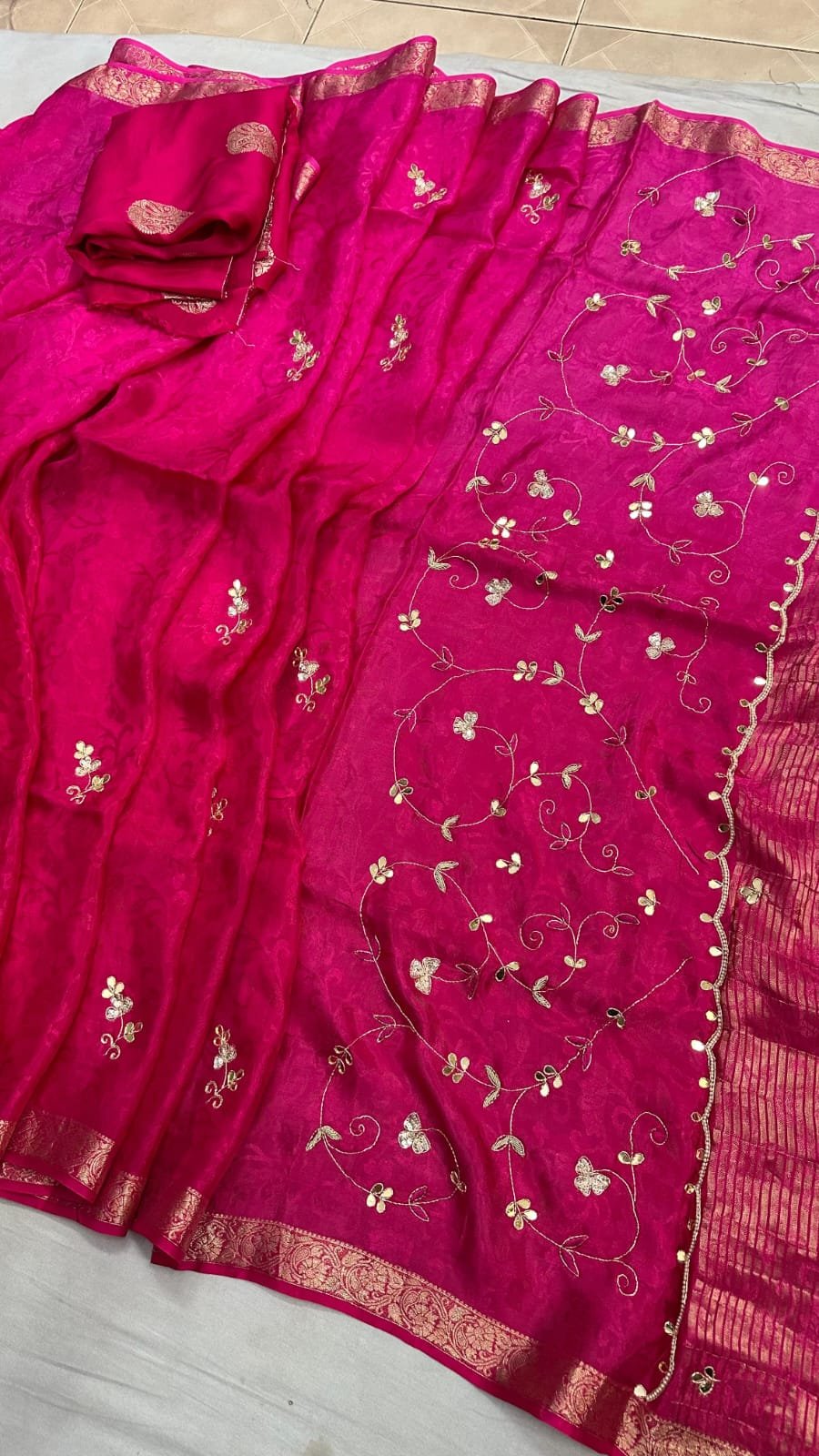 Fabric Pure Chinon jaycard jari saree image 5