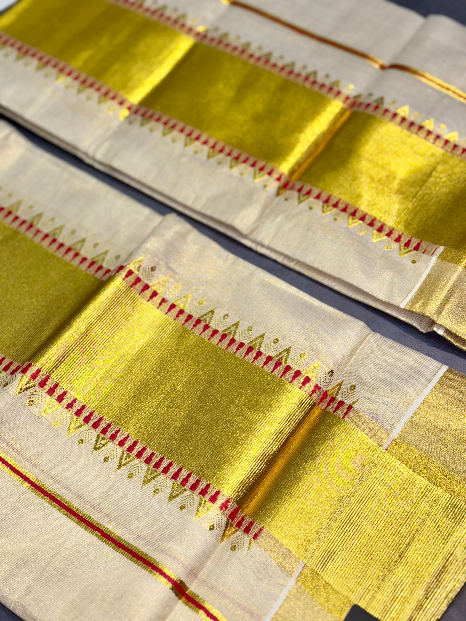 Kerala Kasavu Set Mundu Tissue image 2
