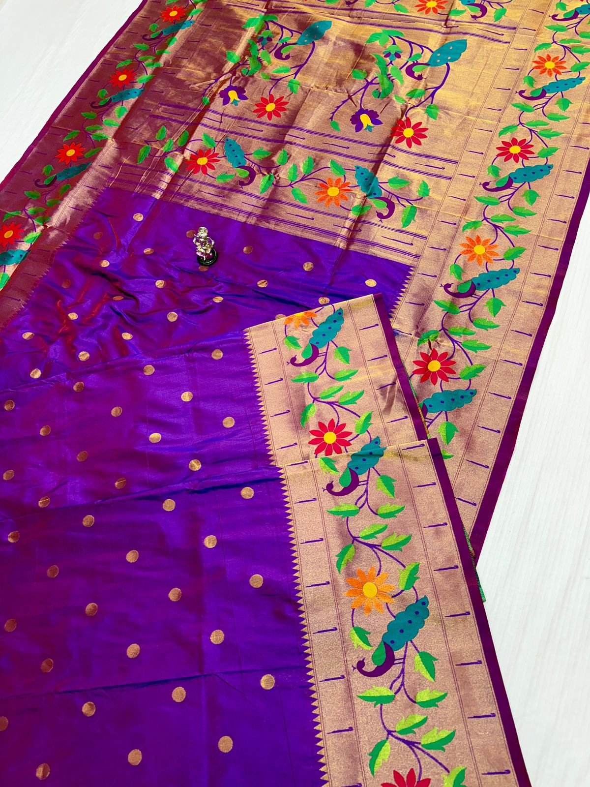 Radha Rani Brocade Paithani image 30