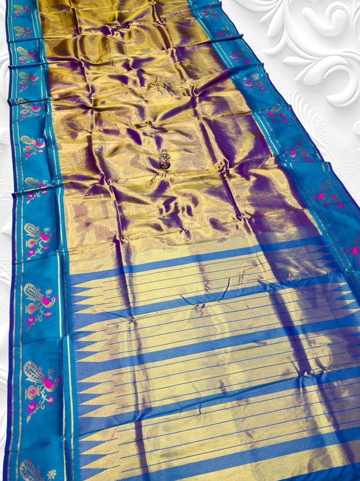 Tissue Peacock Paithani image 5
