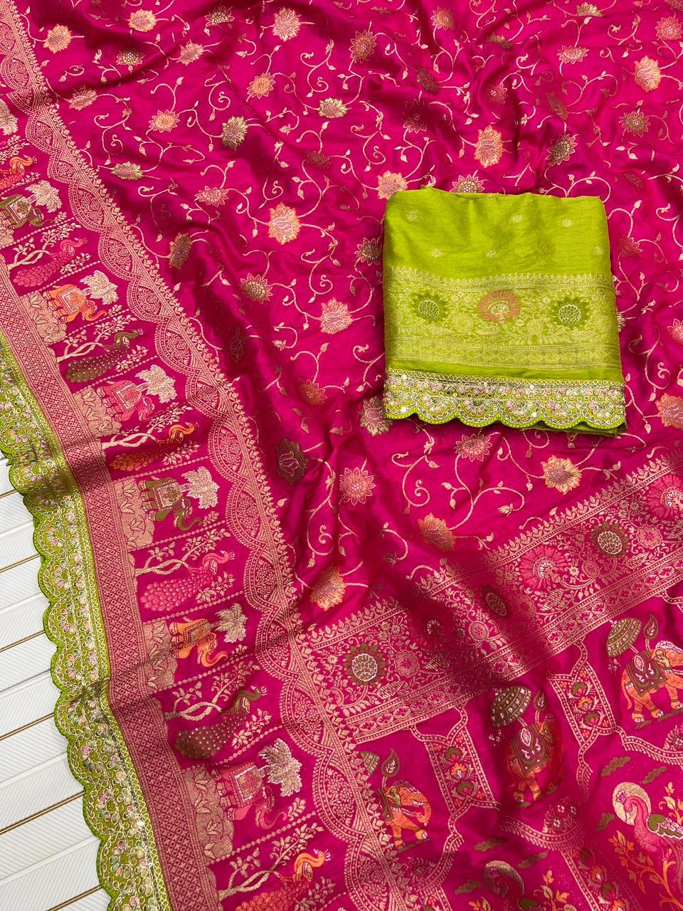Dola Silk Saree image 11