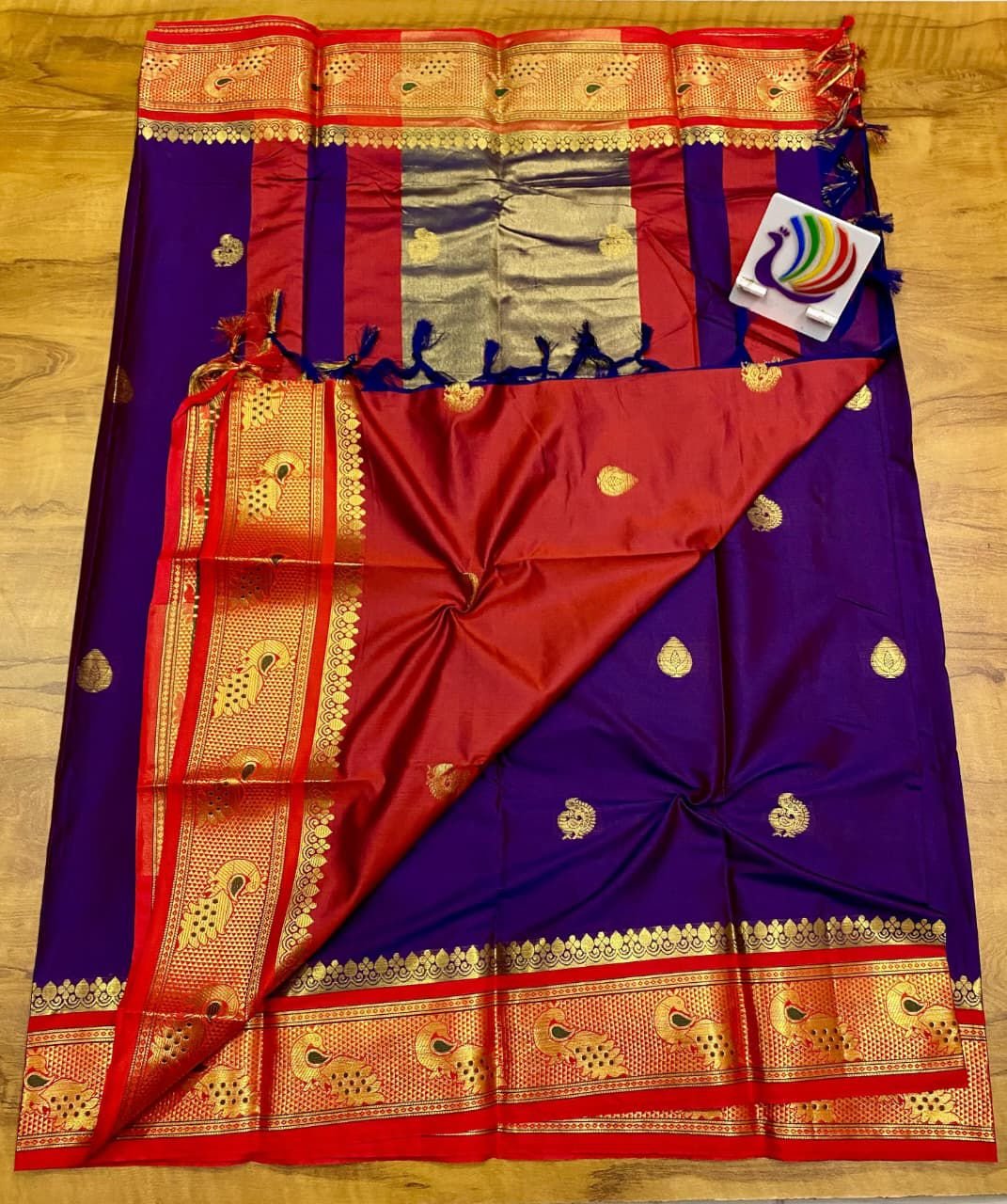 Meena Mor Border Paithani image 24