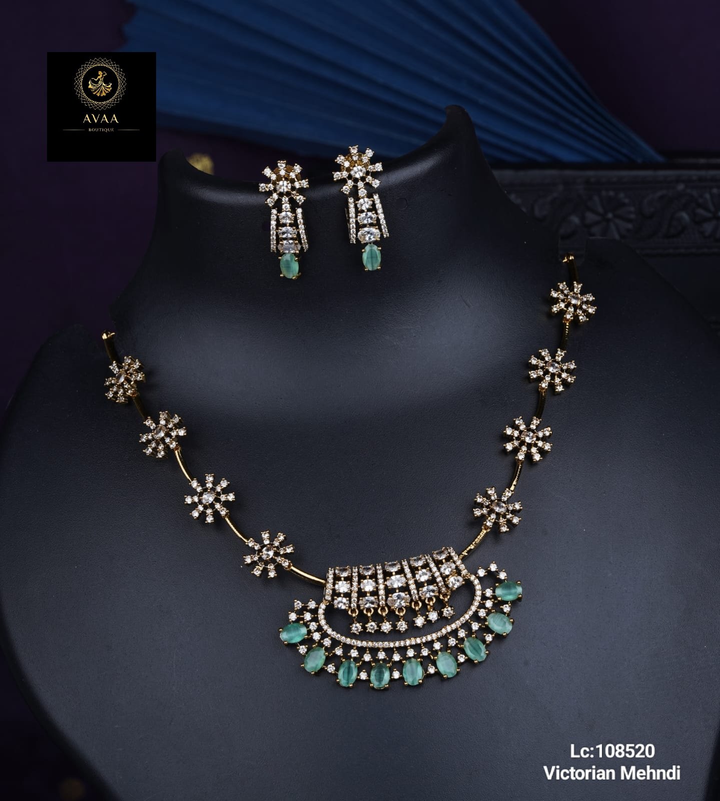 VICTORIAN SMALLNECKLACE 4