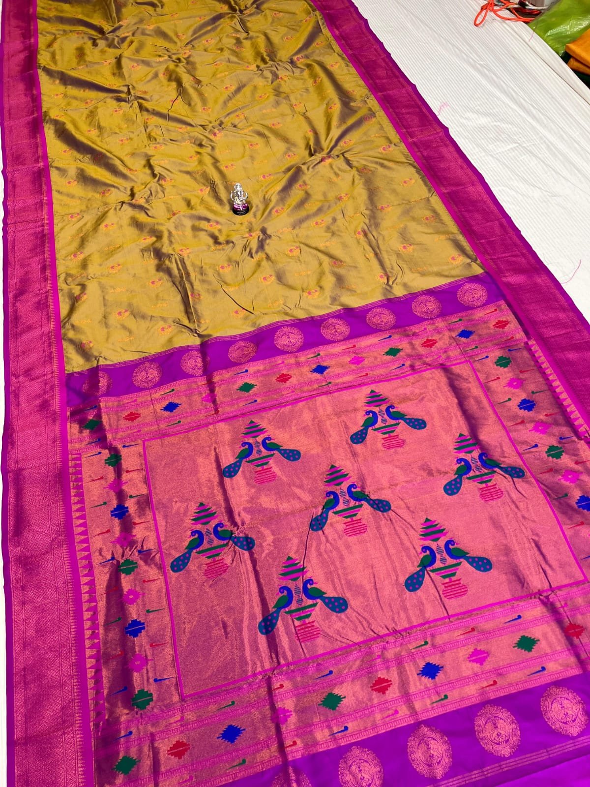 Rutuja Kadiyal Paithani image 7
