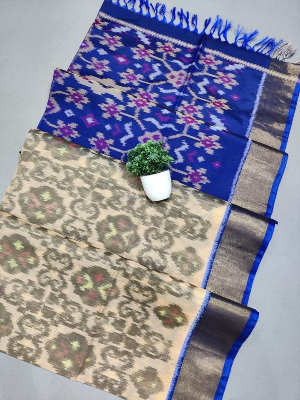 Single Ikkat Sico Cotton Sarees image 2