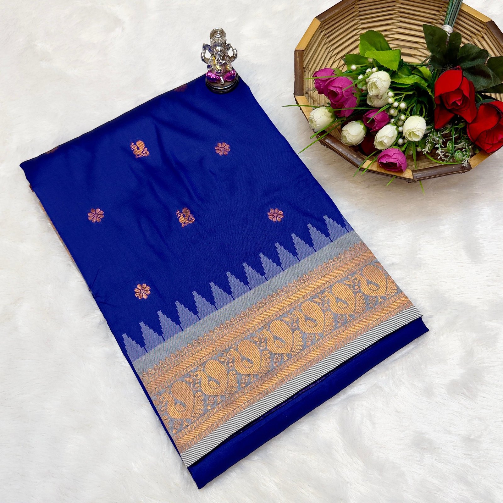 Half Silk Gadwaal Paithani image 14