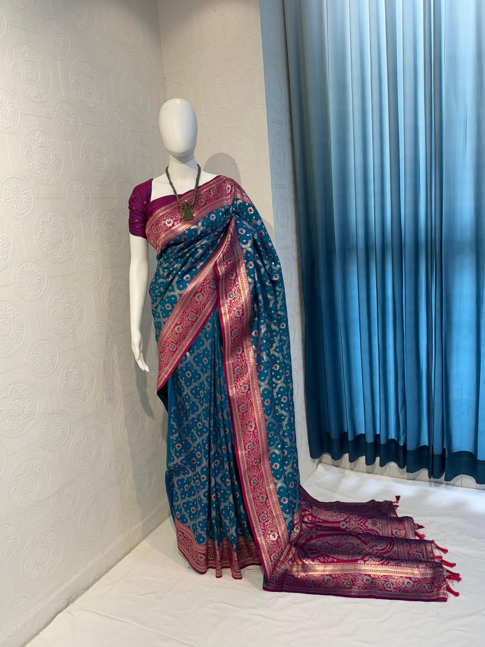SOFT BANARASI SILK SAREE image 10