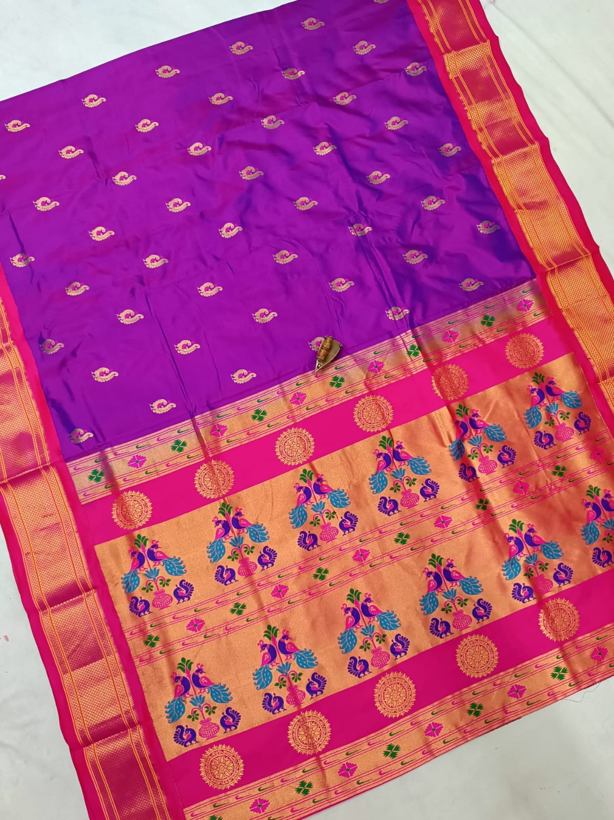 Kadiyal Paithani Pure Silk image 10