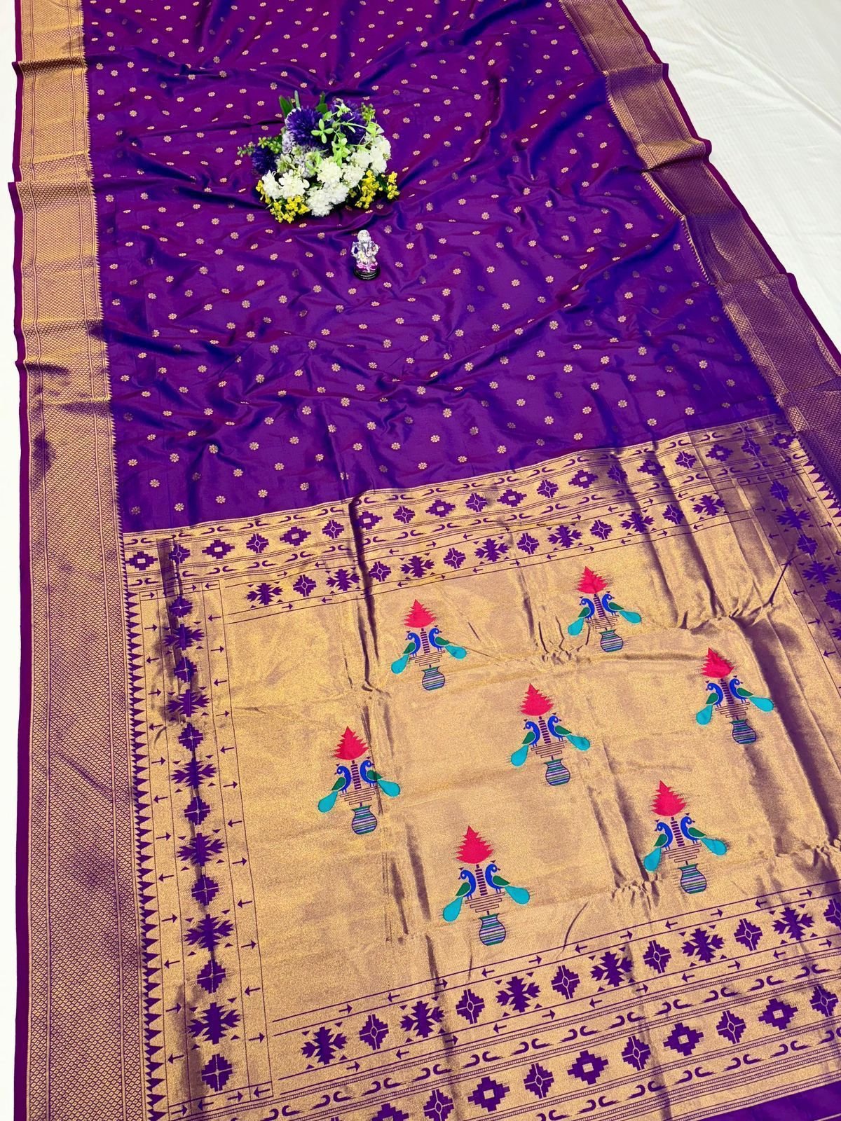 Yeola Kalanjali Double Pallu Paithani image 24