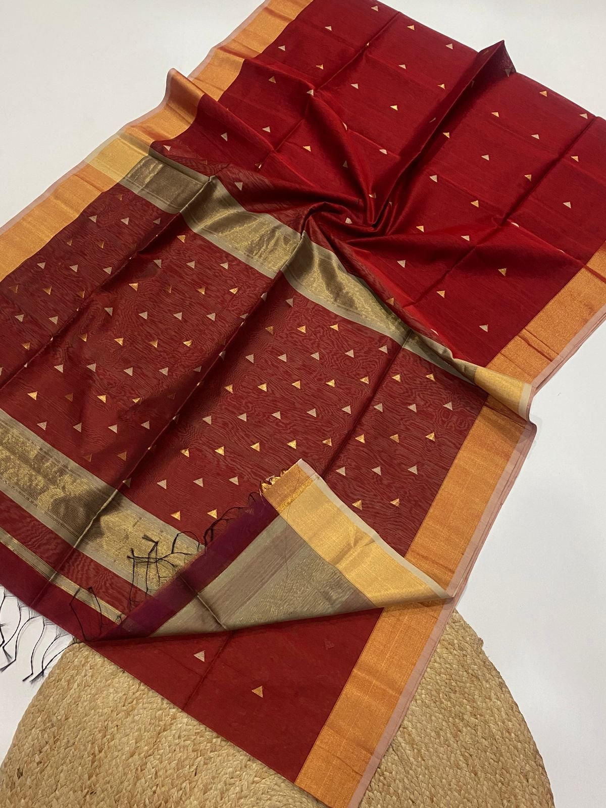 Maheshwari Triangle Butti image 3