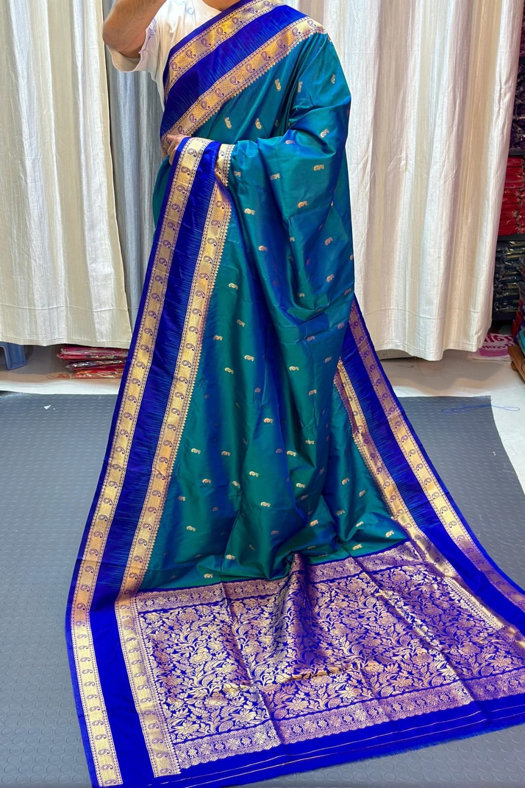 Kanjivaram Paithani Saree image 12
