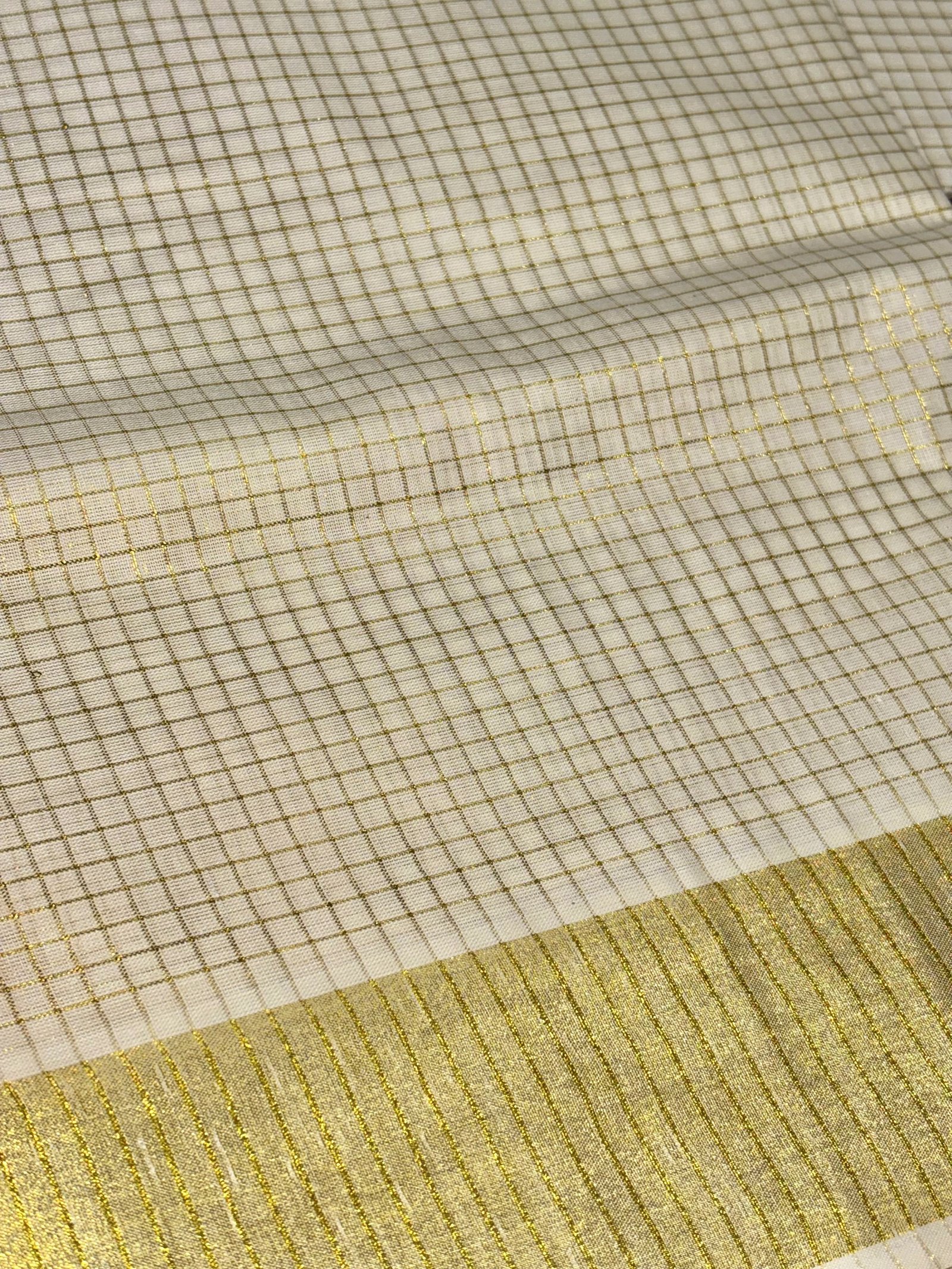 Kerala Kasavu Tissue Saree CHECKS image 3