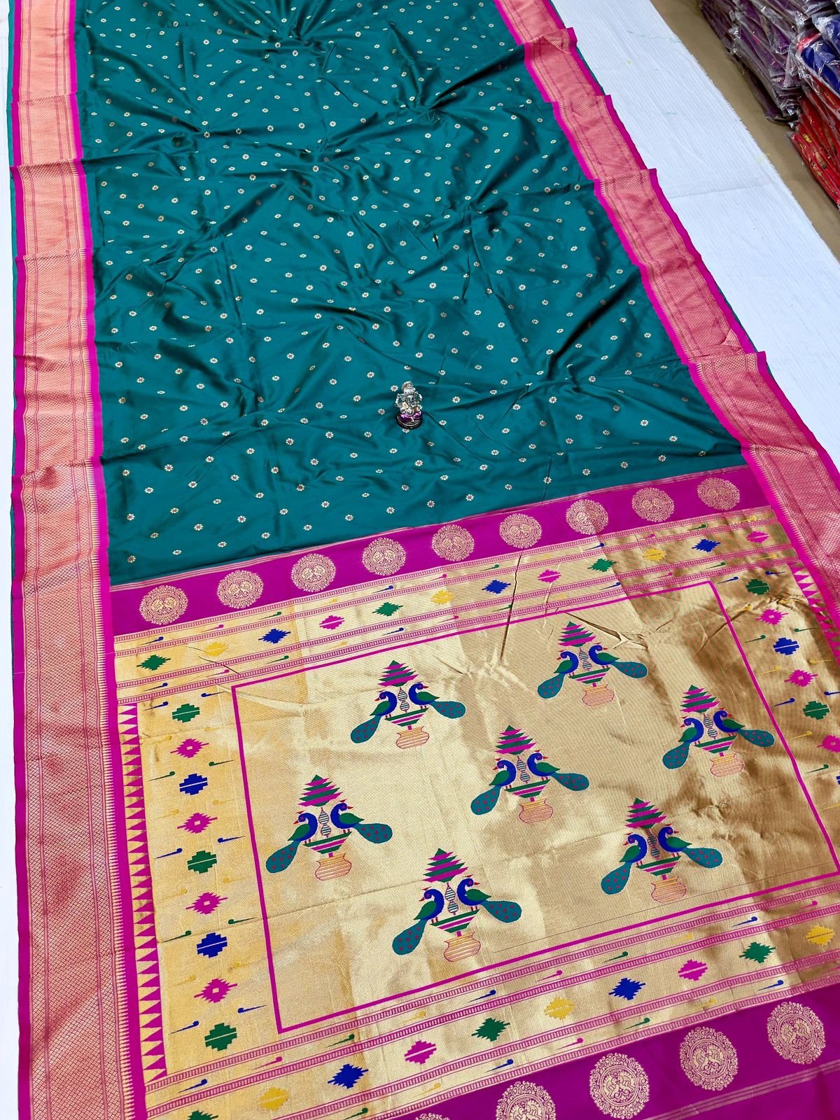 9 Vaar Aisha Traditional Pallu Paithani image 3