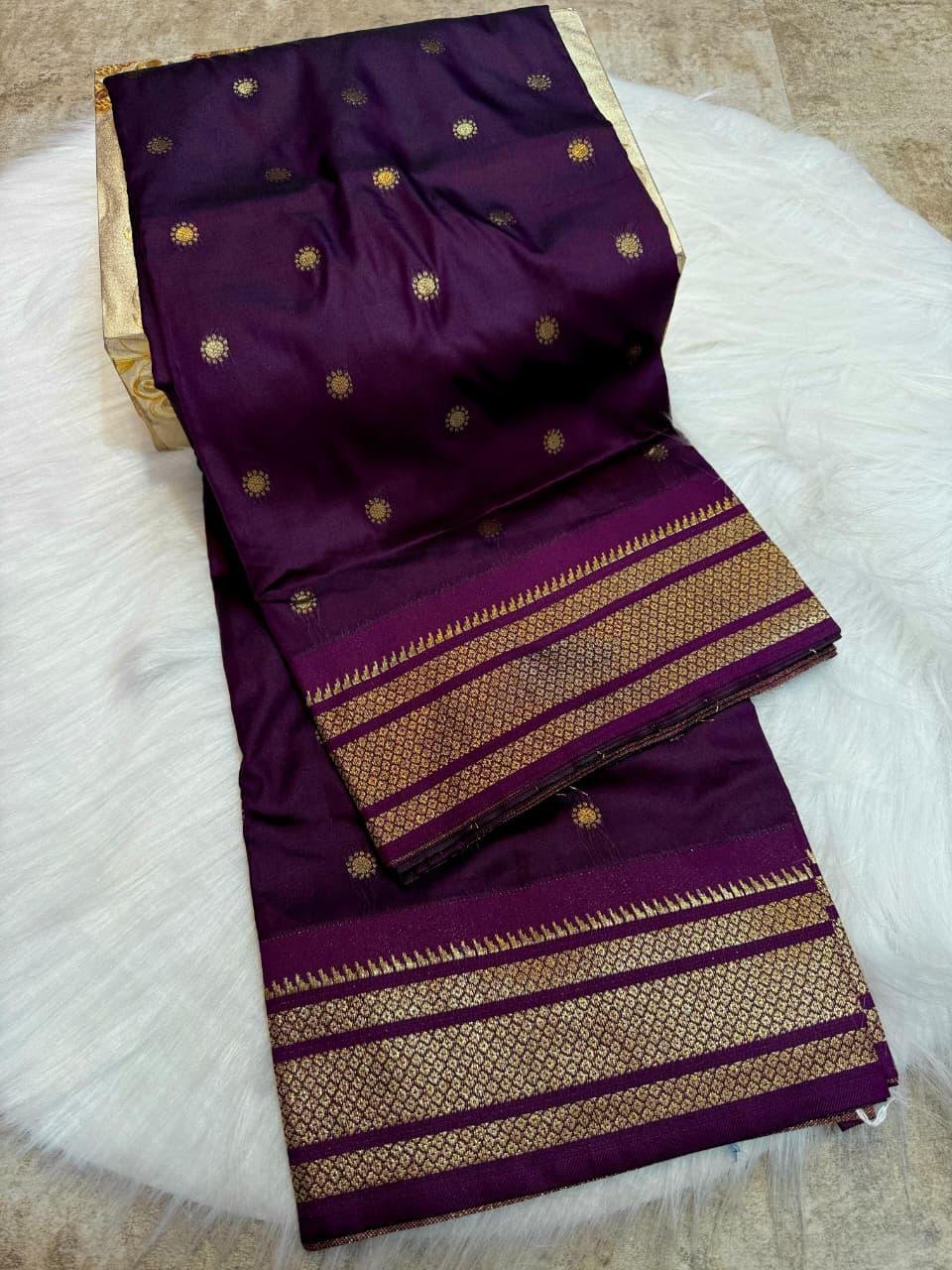 Traditional Maharani Paithani image 6