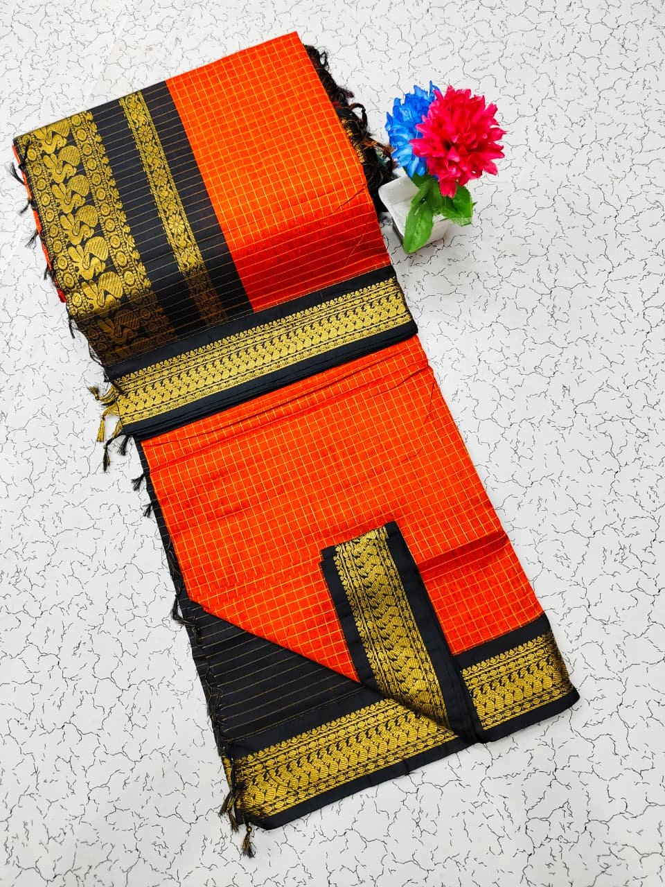 Kalyani Cotton Checks Saree image 16