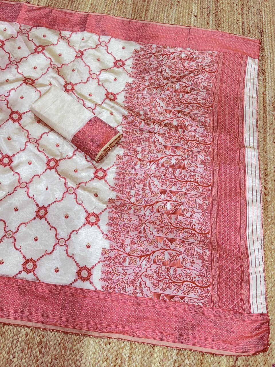 Tussar Cotton Saree image 4