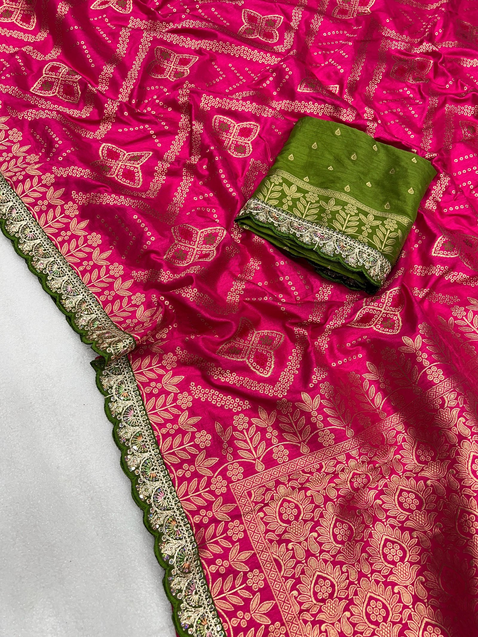 Heavy Dola Silk Saree image 3