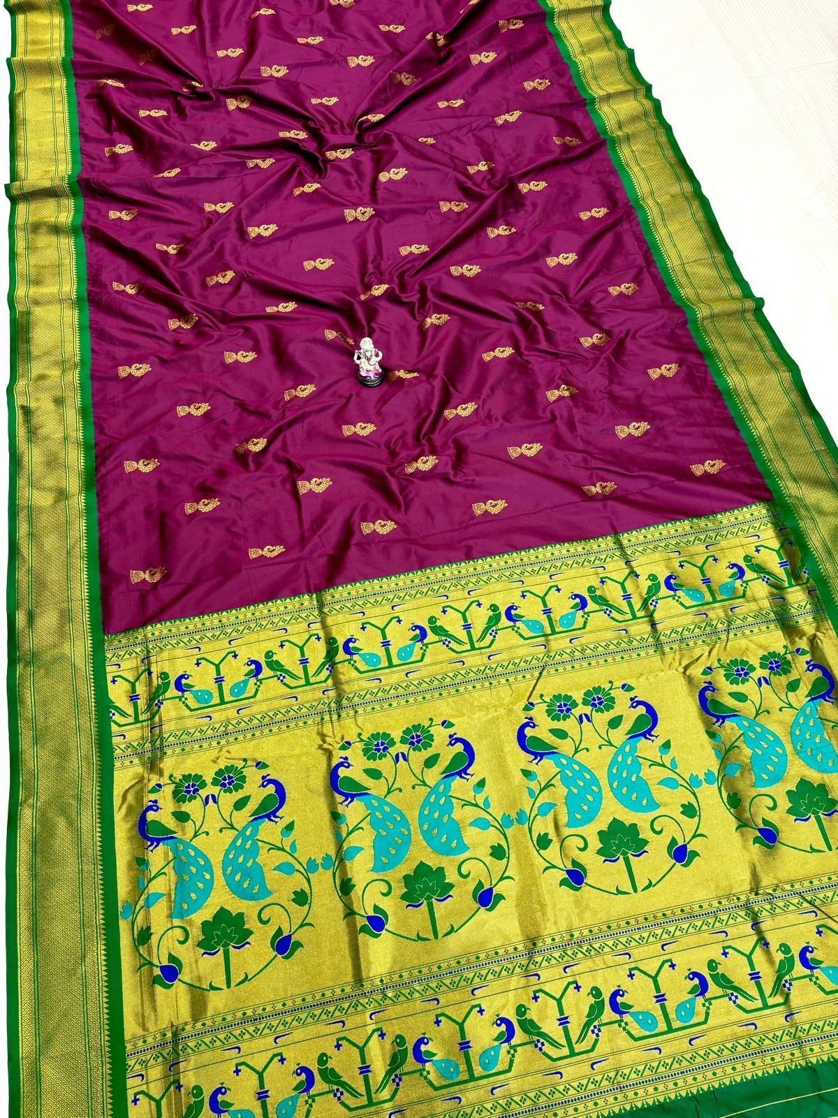 Mayuri Zhumka Kadiyal Paithani image 15