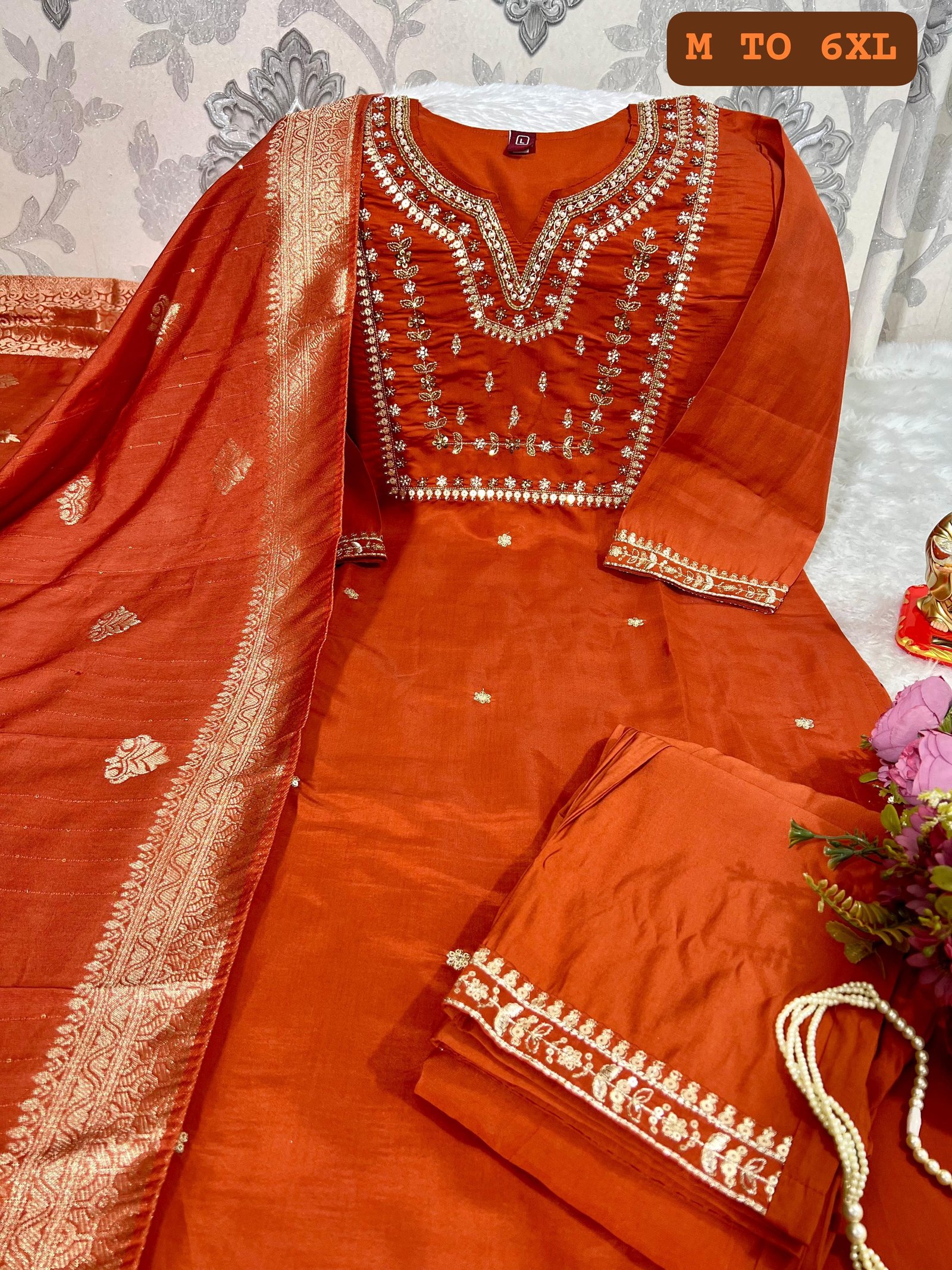 Kurti Pant Dupatta Set image 6
