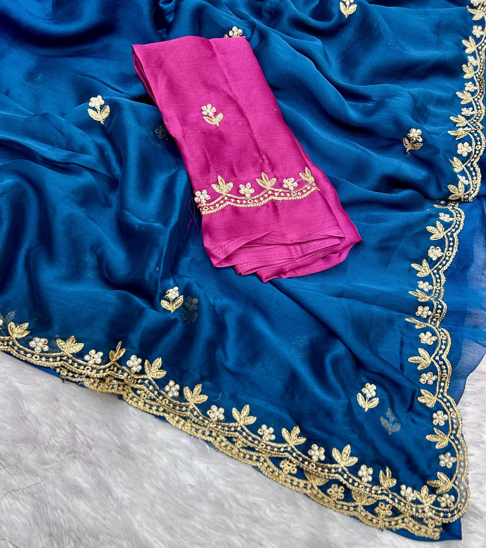 Moss chiffon saree image 4