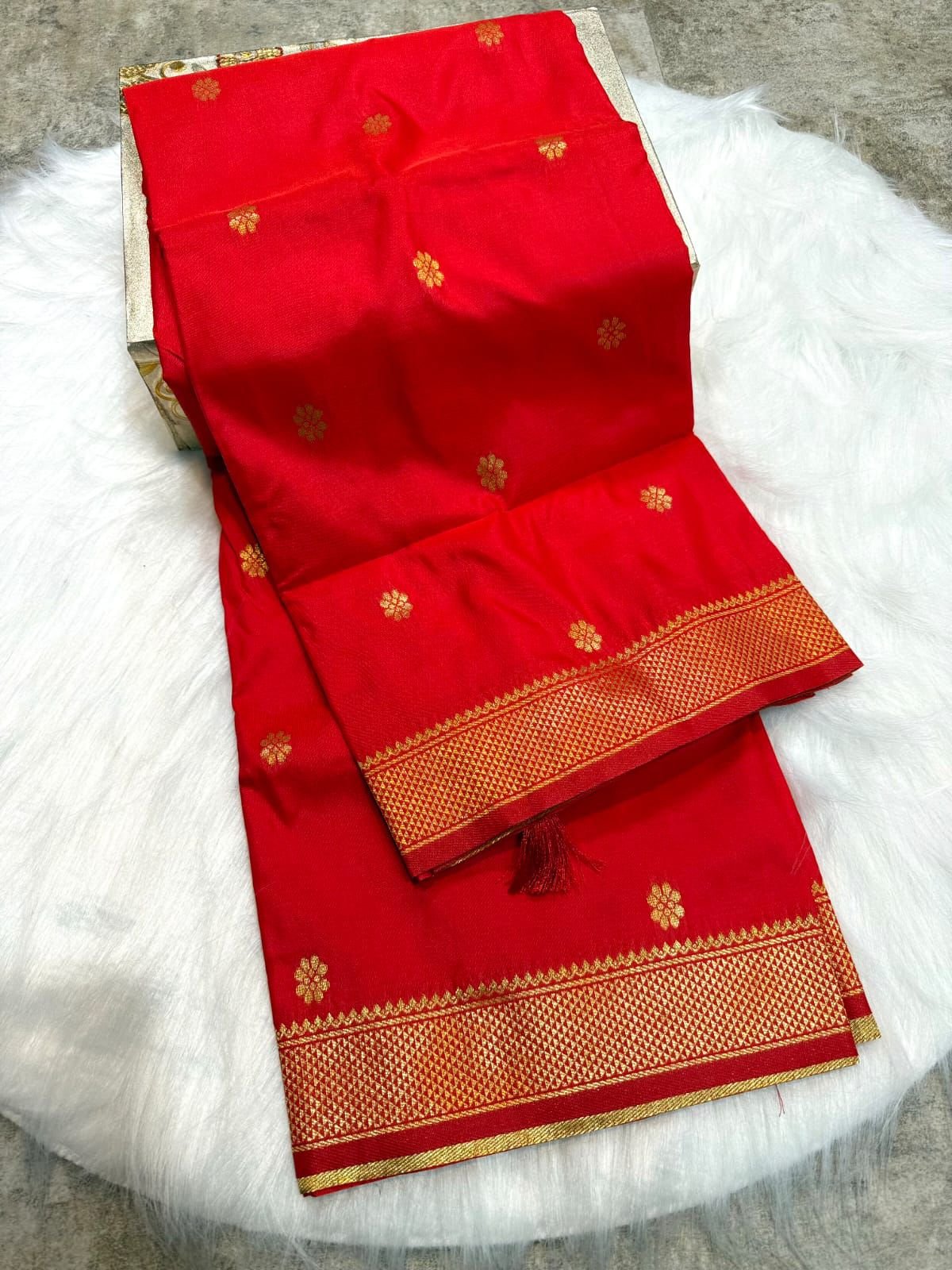 Kalyanipattu Silk Saree image 21