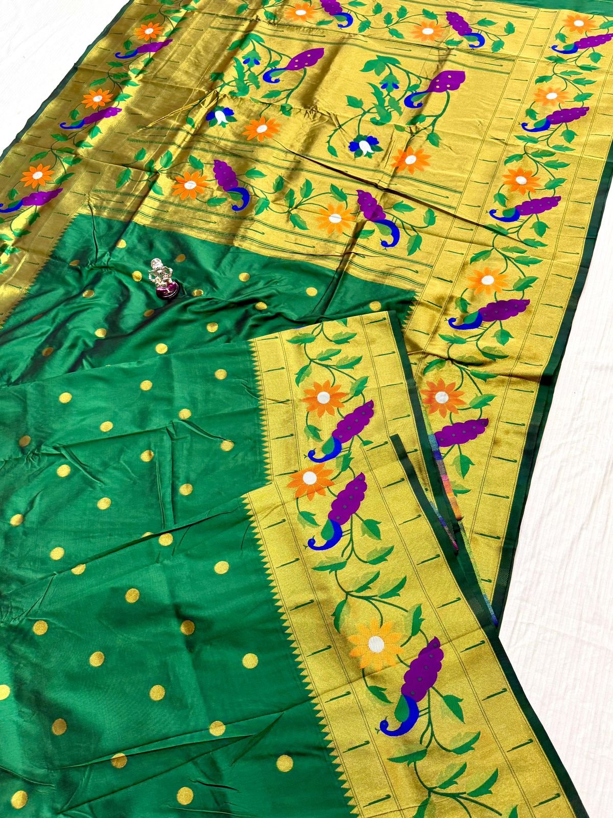 Radha Rani Brocade Paithani image 18