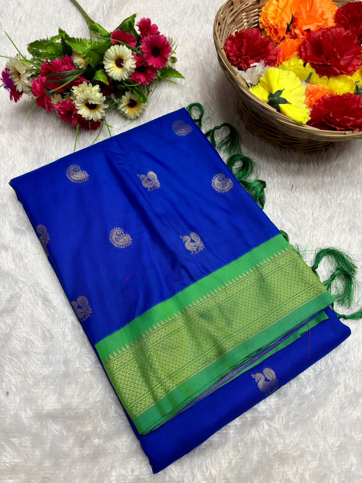 Mango Kadiyal Paithani image 19