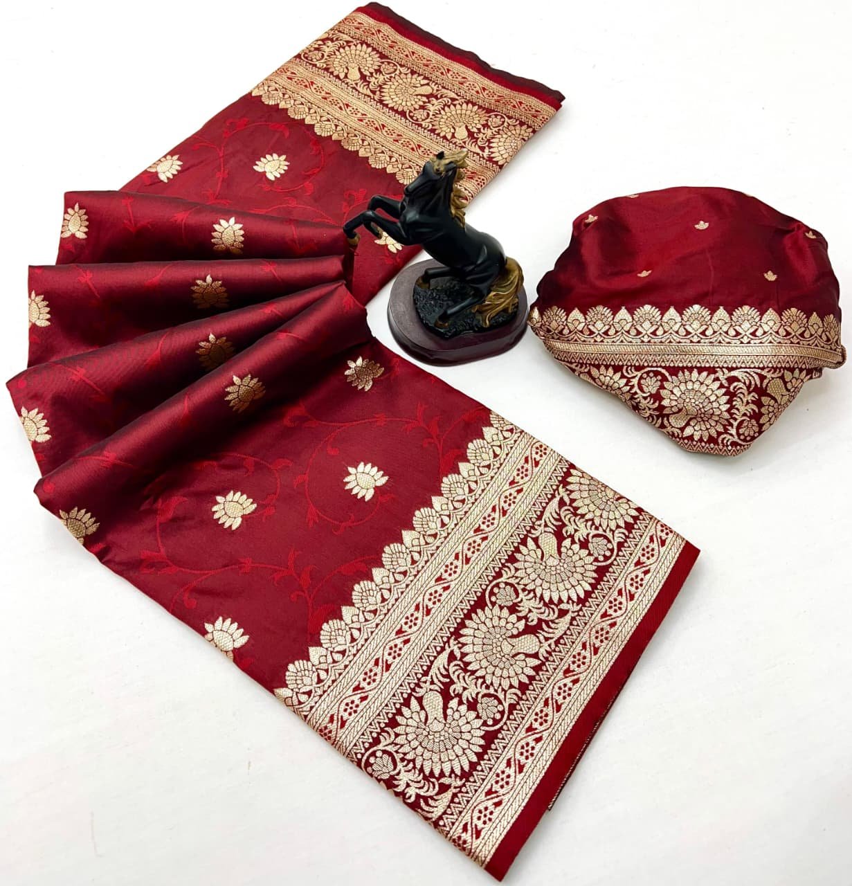 Banarasi Silk Saree image 7