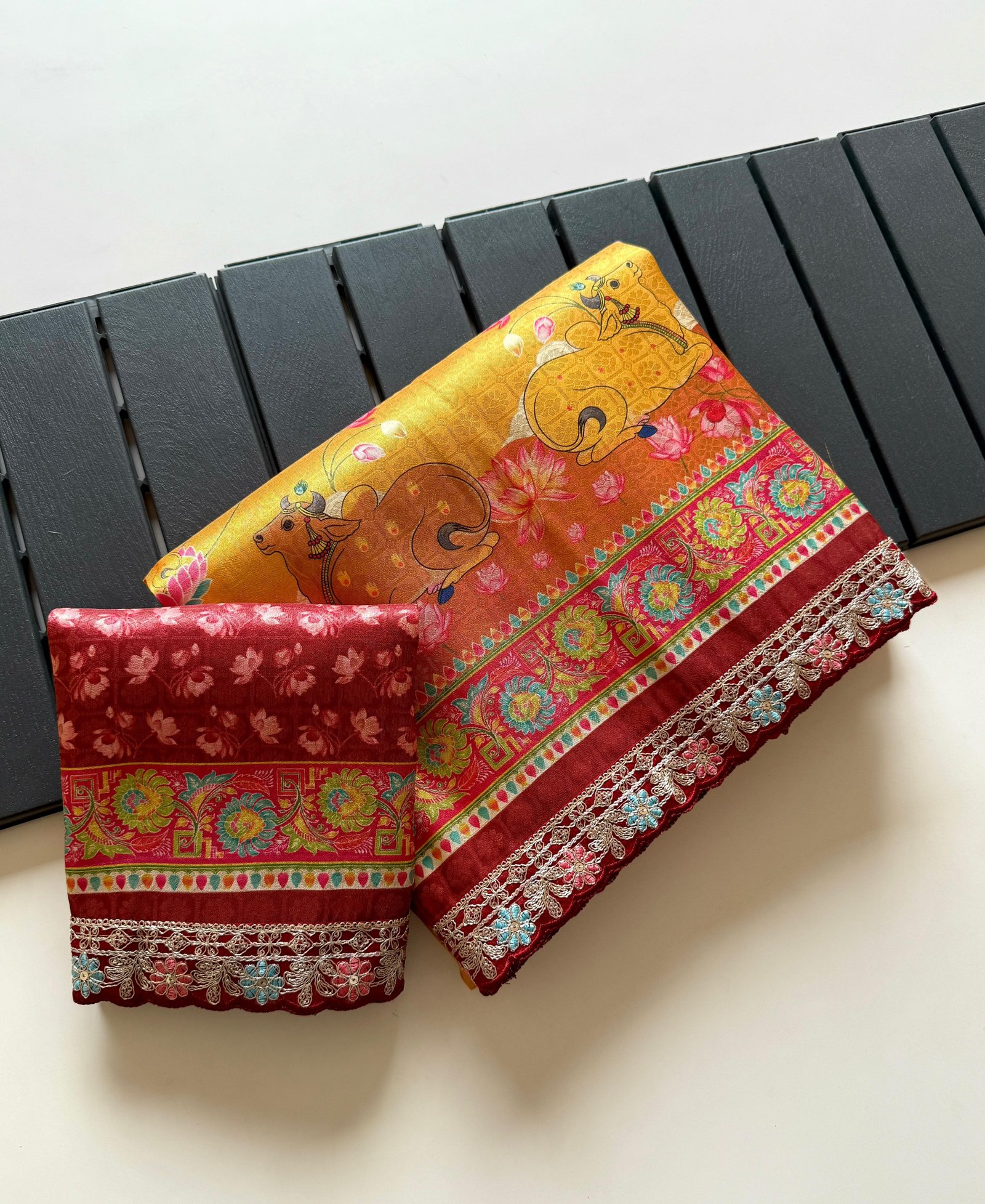 Dola Crepe Jacquard Weaving Saree image 13