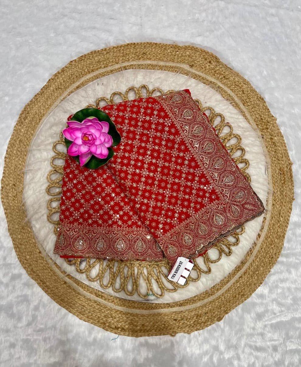 Full Jaal Embroderierd Bridal Saree image 6