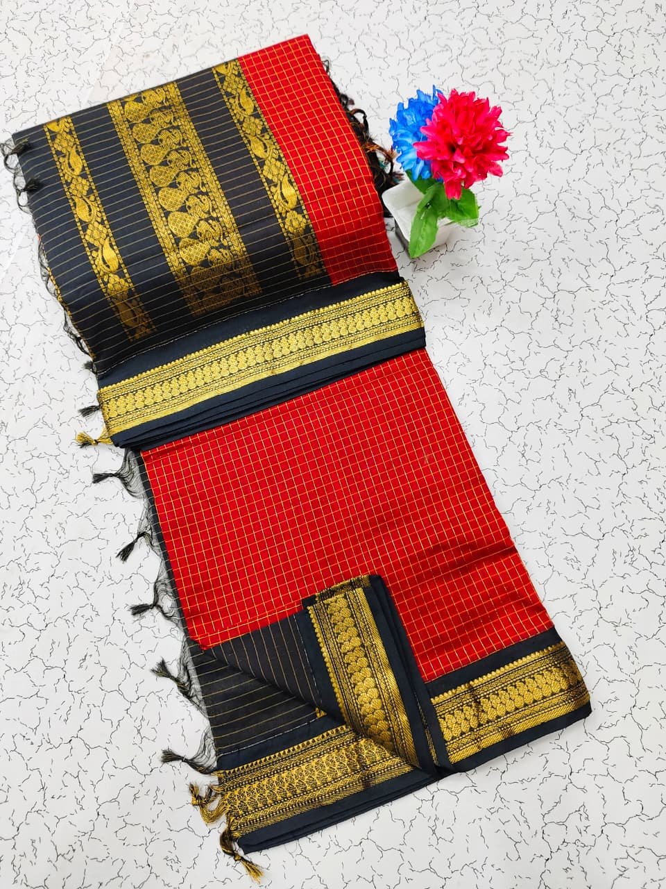 Kalyani Cotton Checks Saree image 23