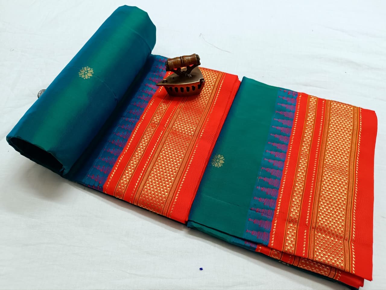 Chandrakor Paithani Pure Silk image 57