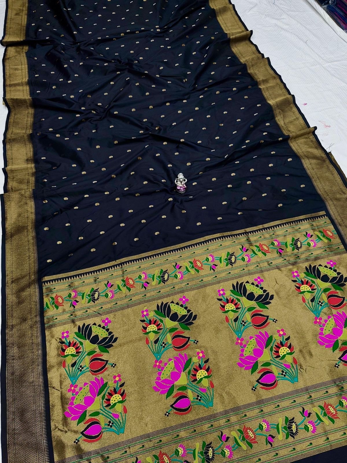 Shrija Kadiyal Paithani image 3