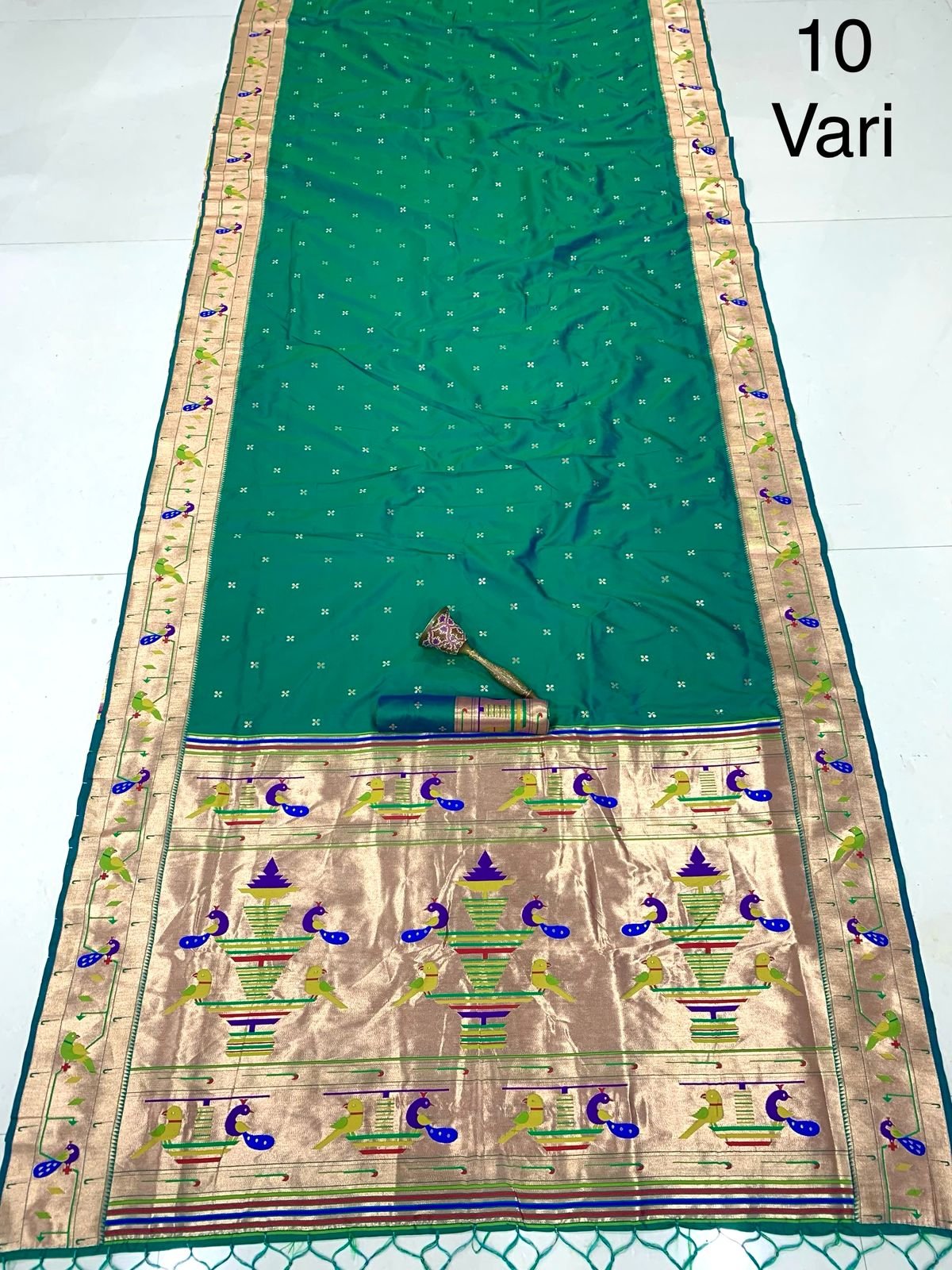 10 Vaar Bridal Paithani Saree image 14