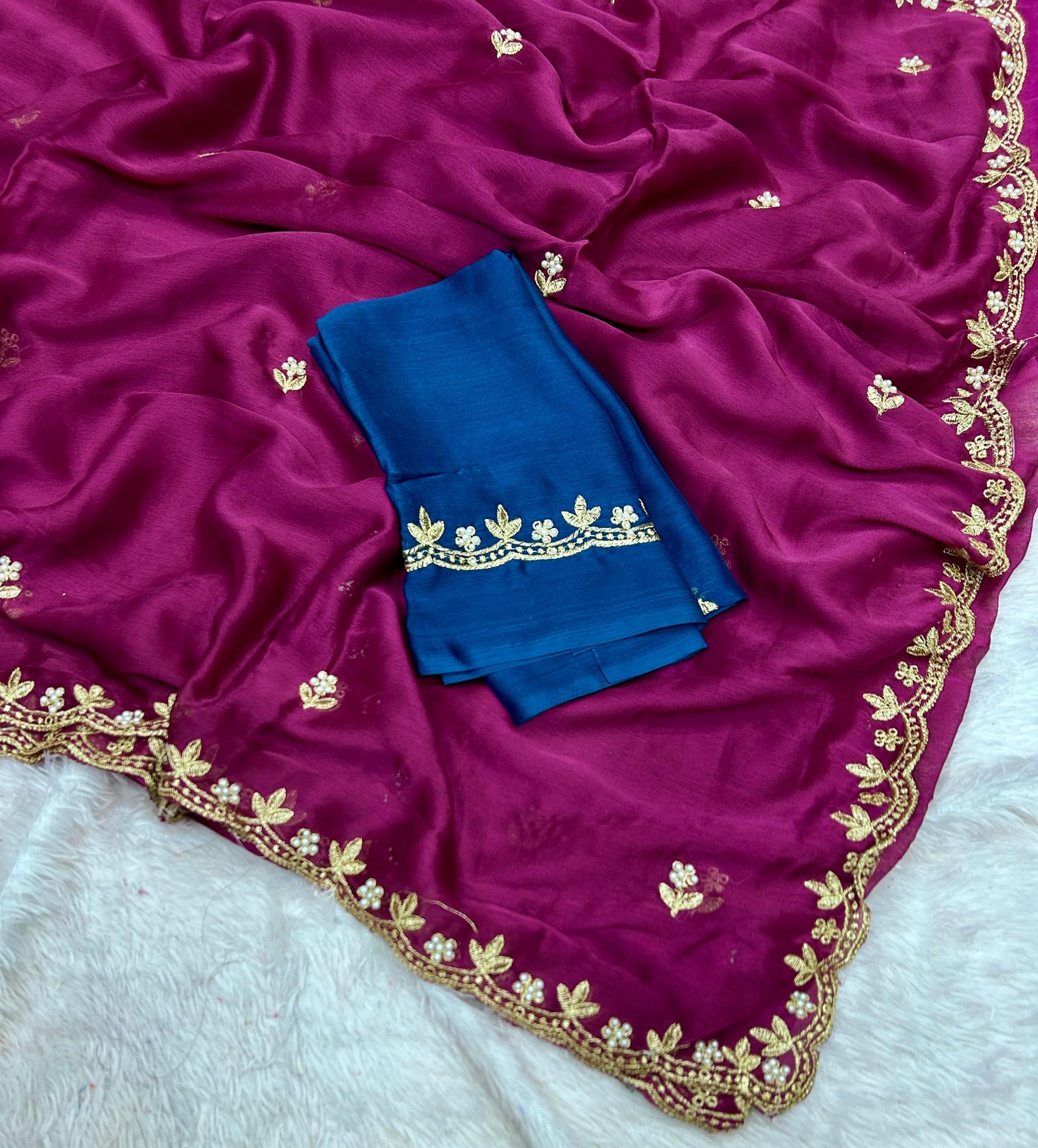 Moss chiffon saree image 11