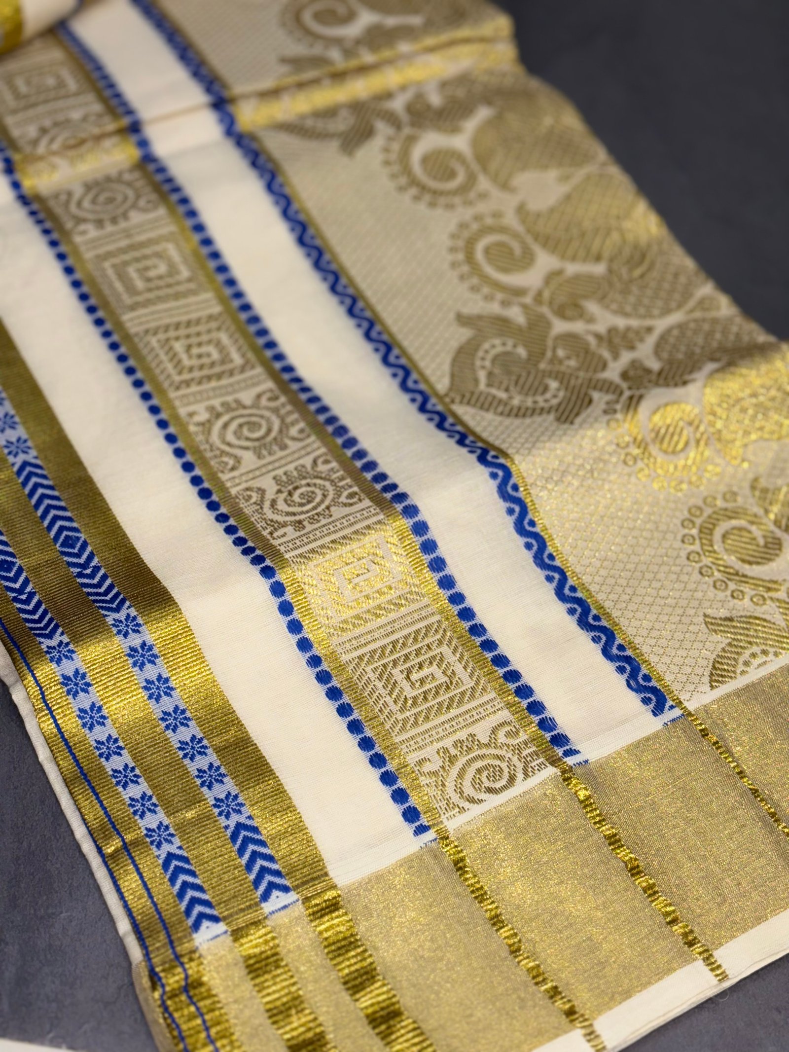 Kerala Kasavu Saree BLUE image 4