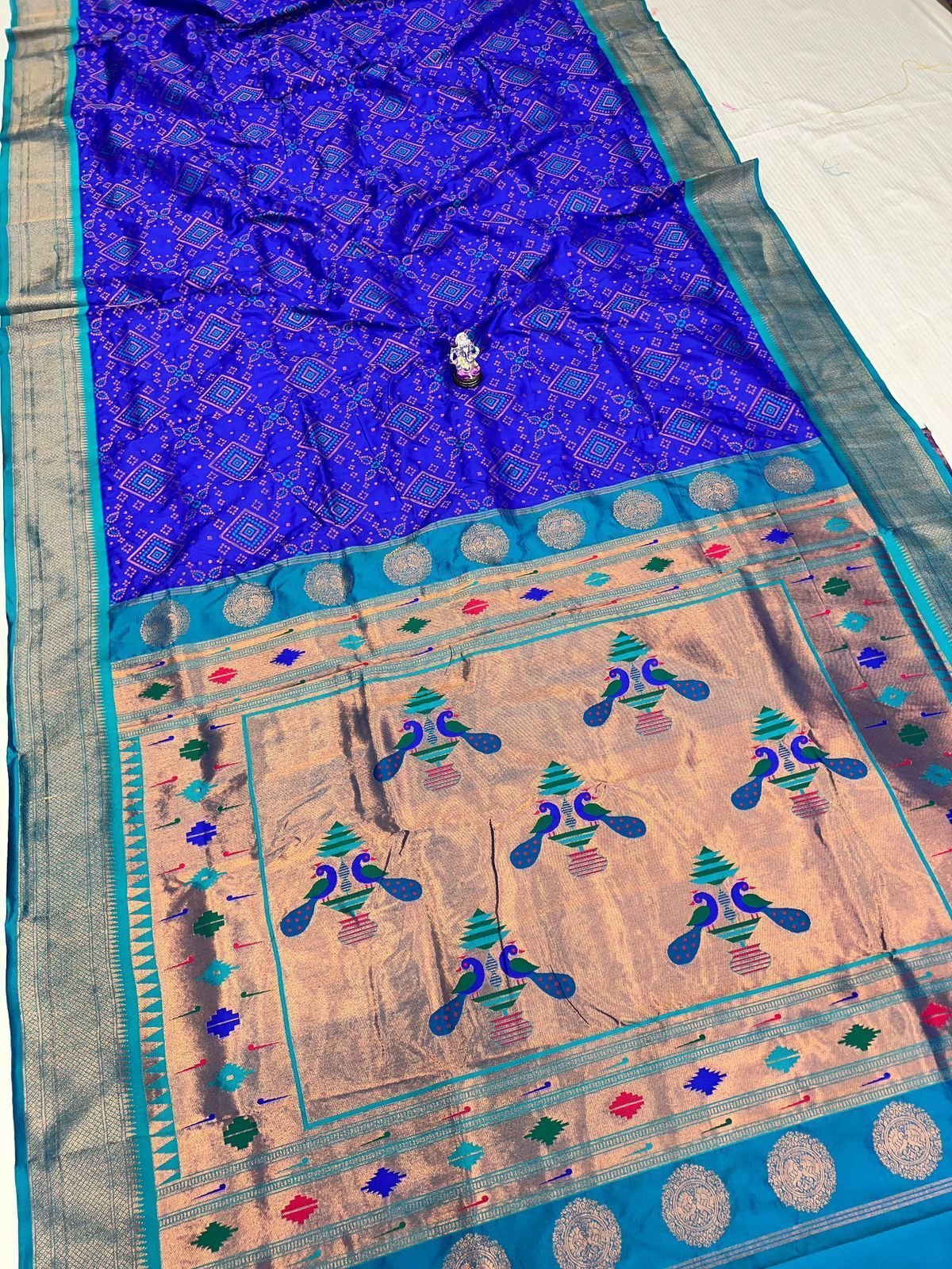 Yashika Bandhani Paithani image 11