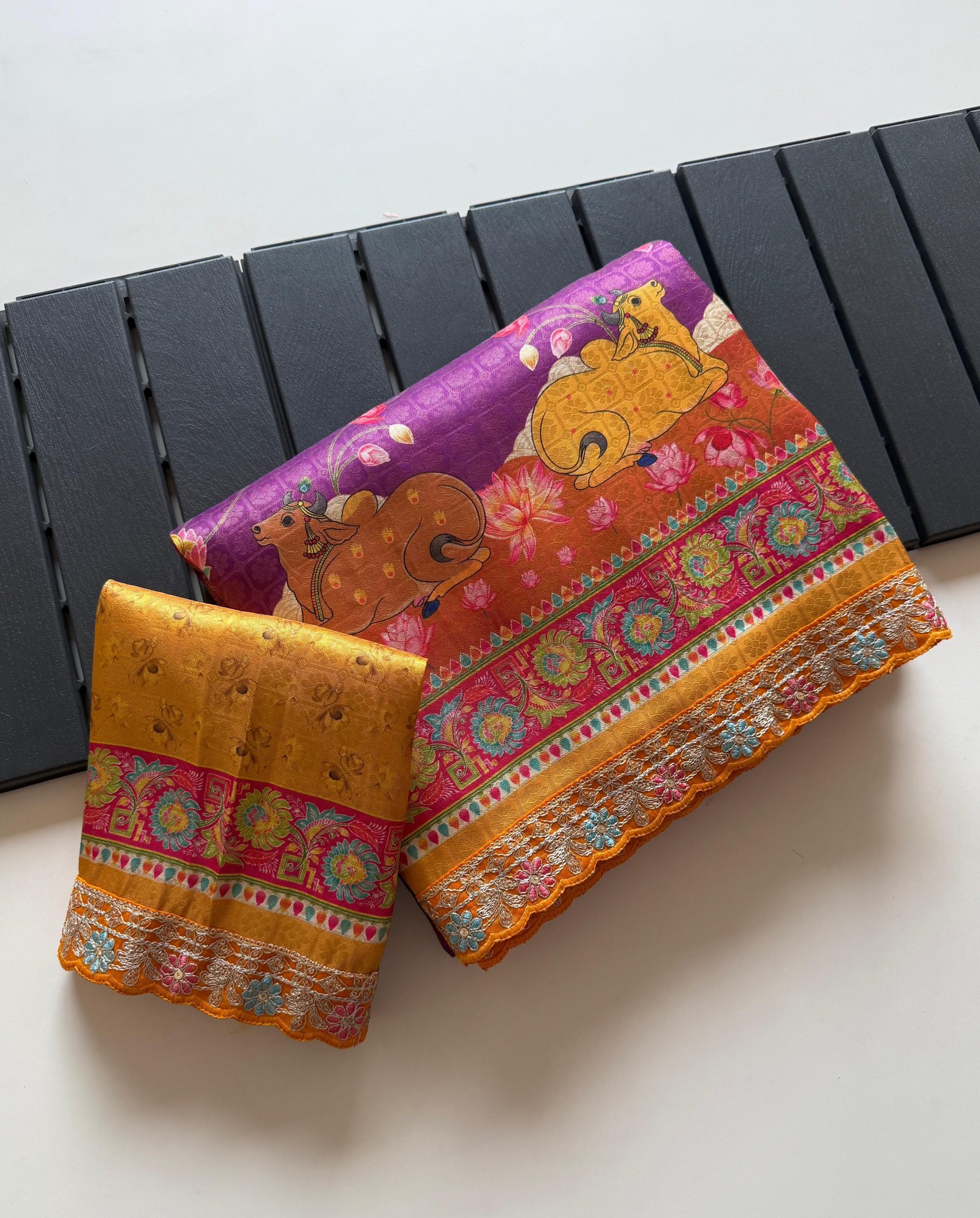 Dola Crepe Jacquard Weaving Saree image 8