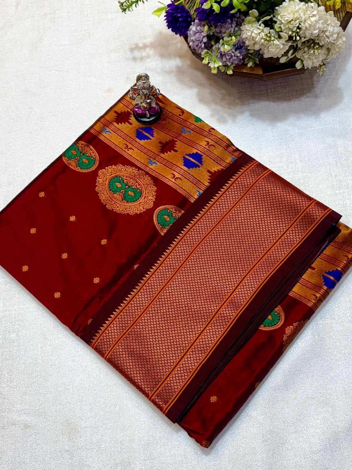 4 Colour Pallu Kalanjali Paithani image 12