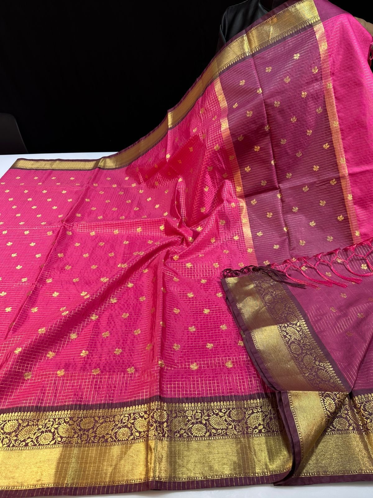 Vintage Checks Semi Silk Sarees image 10