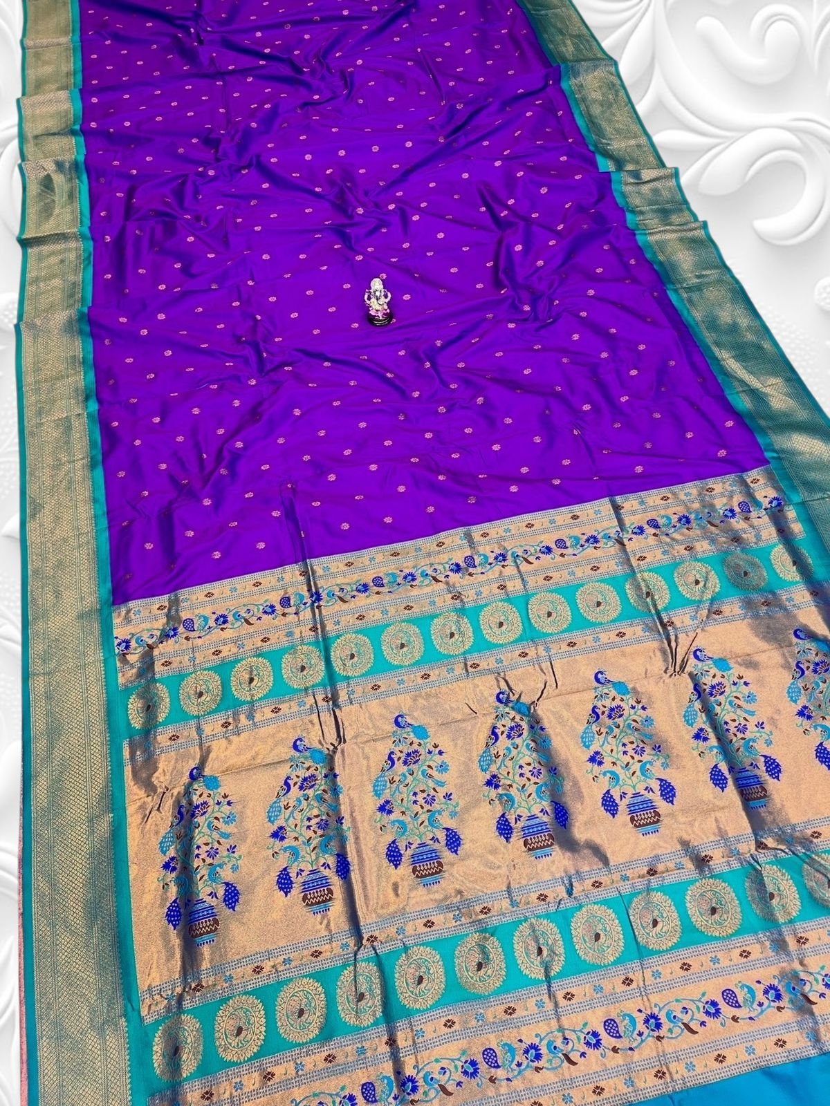 Navya Kadiyal Paithani image 21