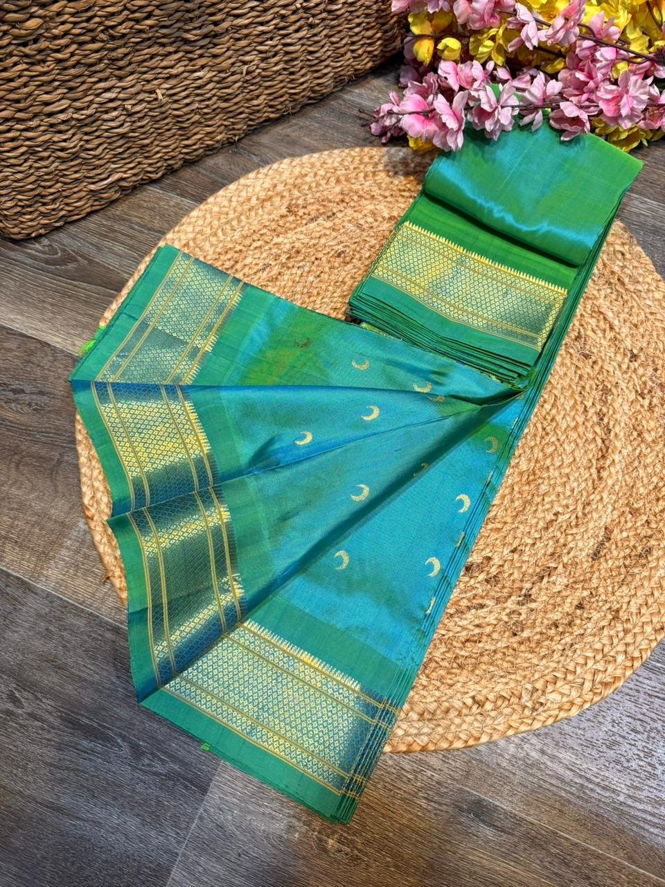 Kalanjali Maharani Paithani Pure Silk image 12