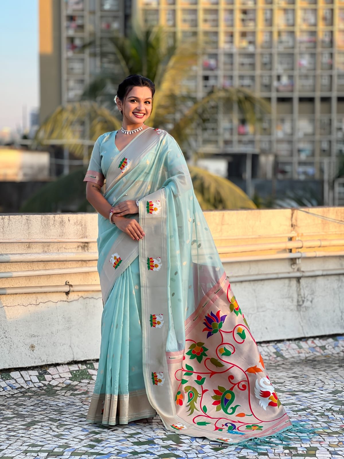 Soft Organza Sarees With Butti image 7