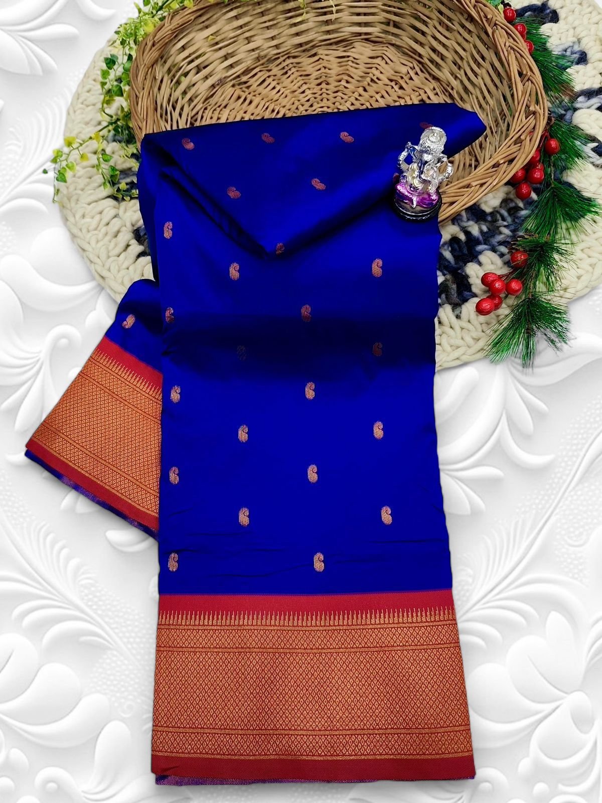 Shrija Kadiyal Paithani image 19