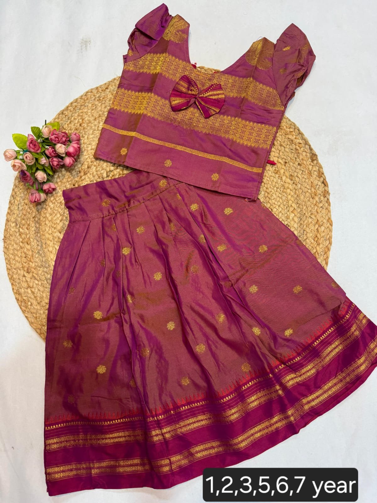 Narayan Peth Chania Choli image 10