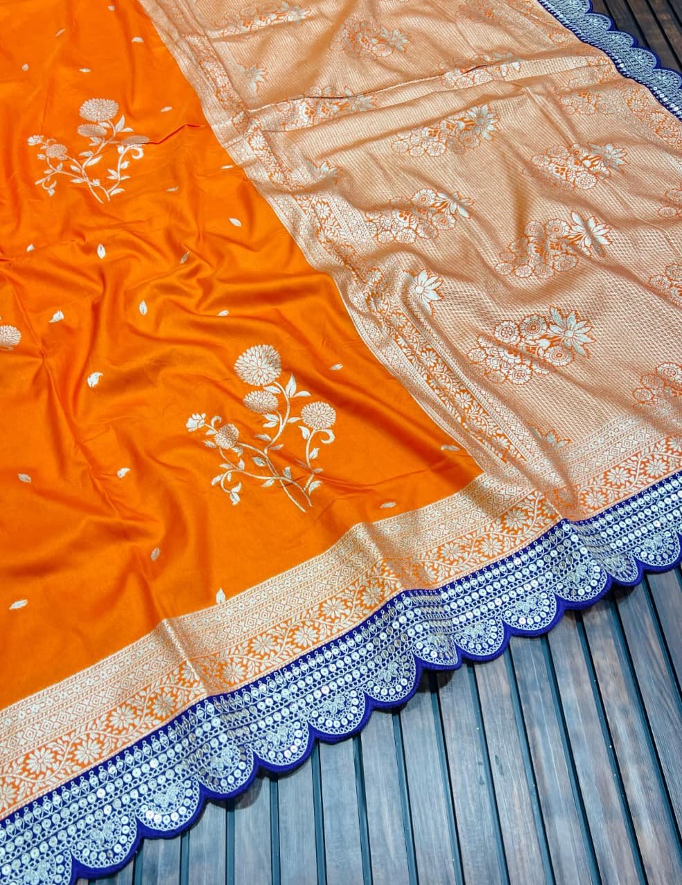 Pure Banarasi Dola Silk Saree image 8