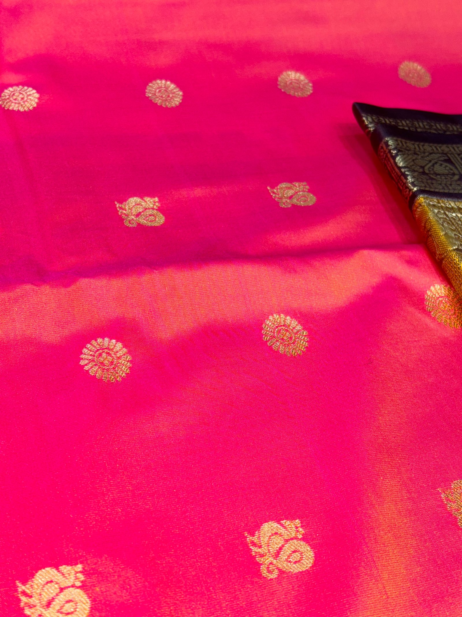 Small Border Korvai Kanchi Semi Silk Sarees image 7