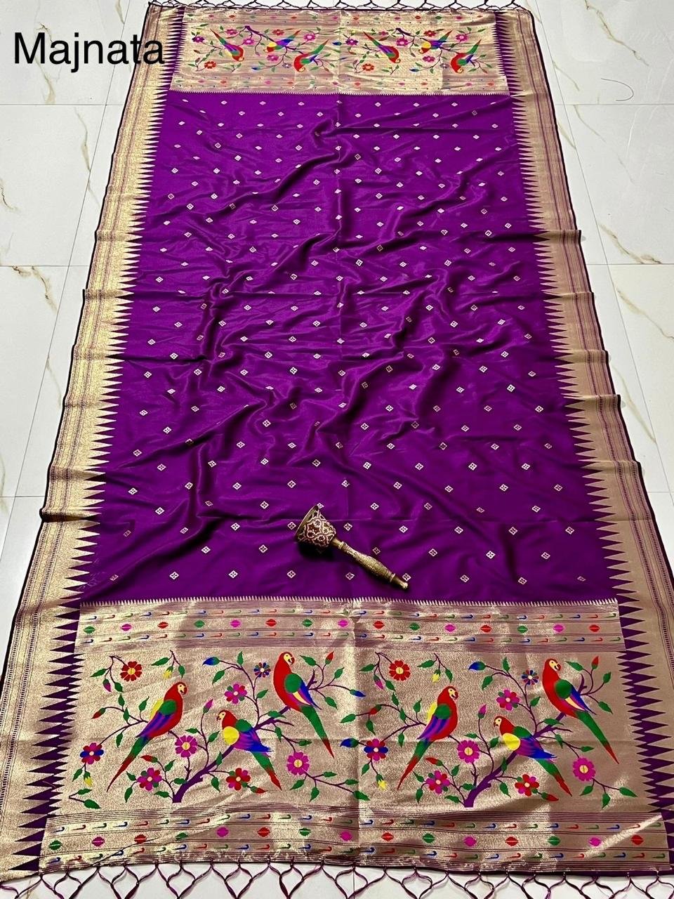 Temple Border Brocade Butti Dupatta image 7