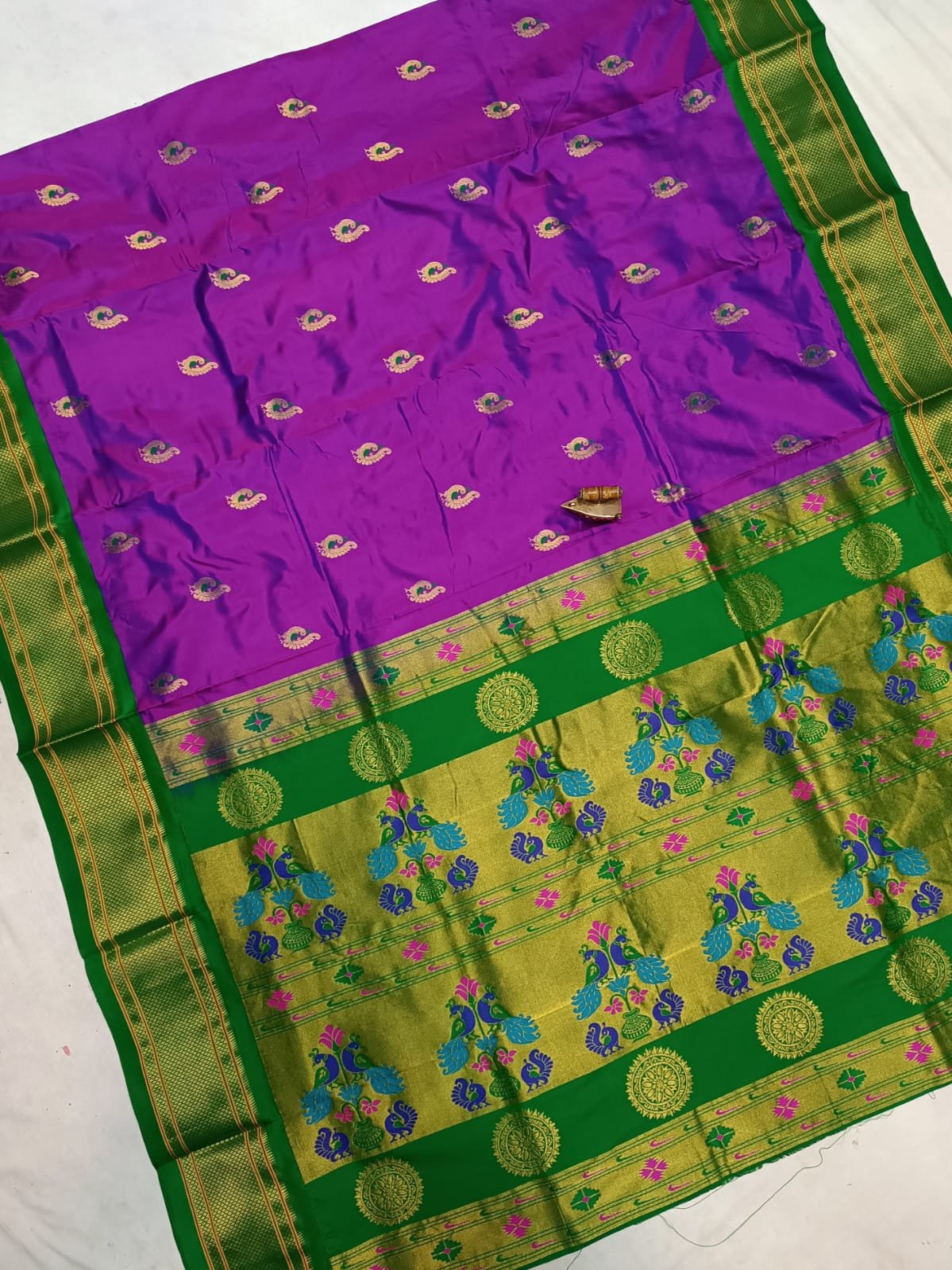 Kadiyal Paithani Pure Silk image 9