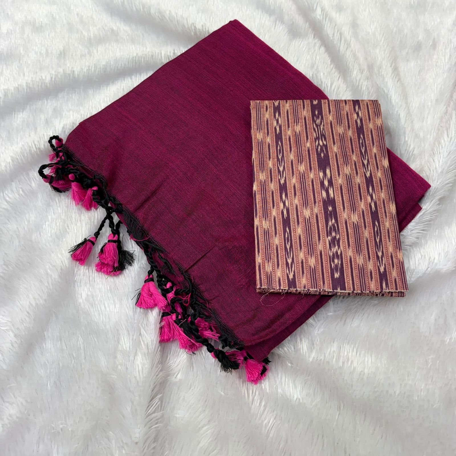 Soft Cotton Plain Saree with Ikkat Blouse Piece image 4